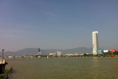胡志明市